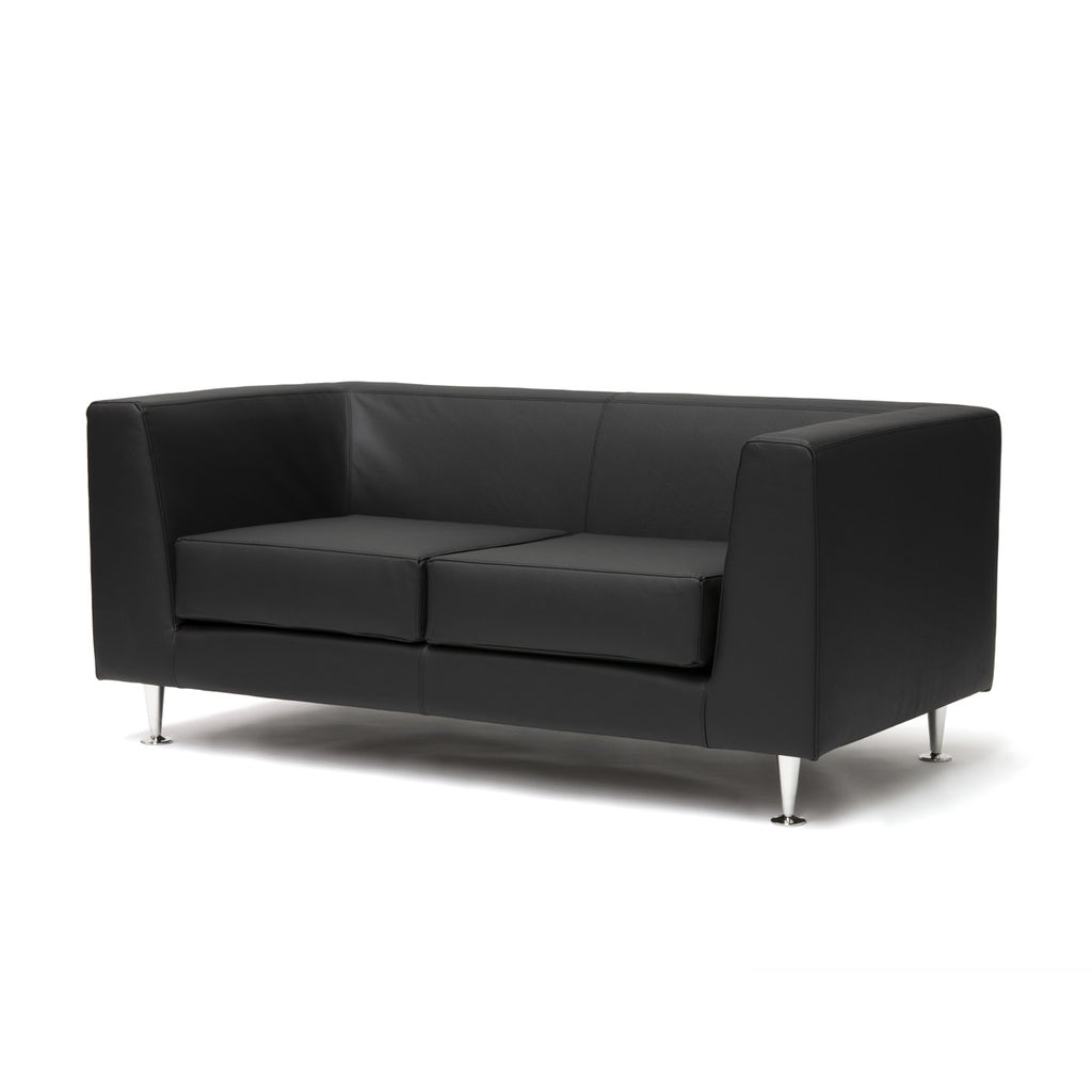 divano Cassina LC2 Le corbusier box cubo vera pella made in Italy