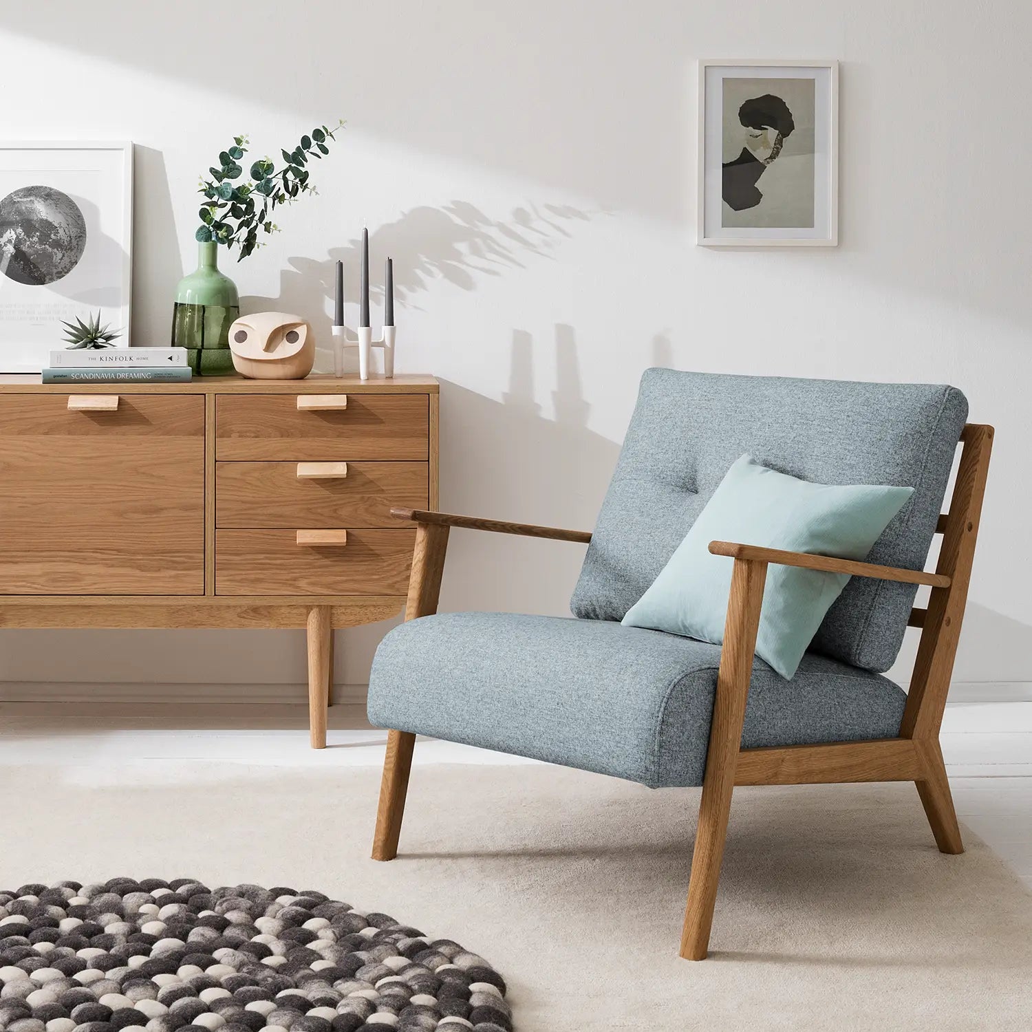 Arona Armchair