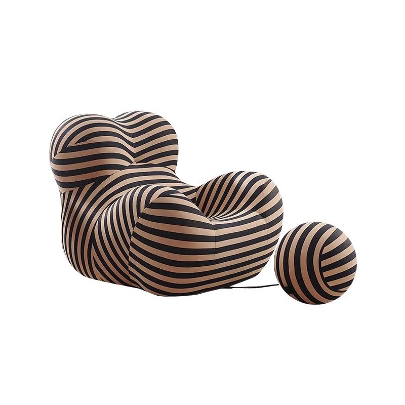 Poltrona Bob con pouf