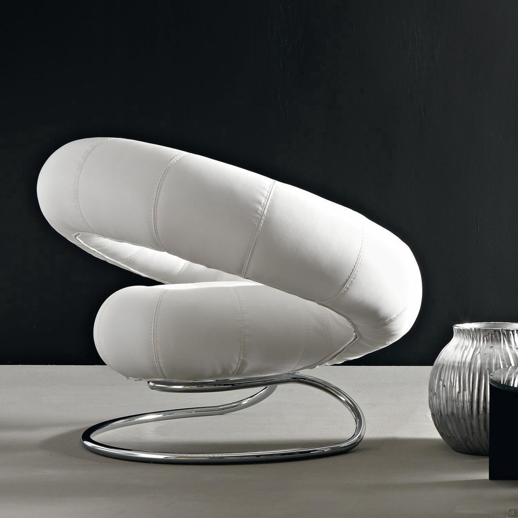 Polis Armchair