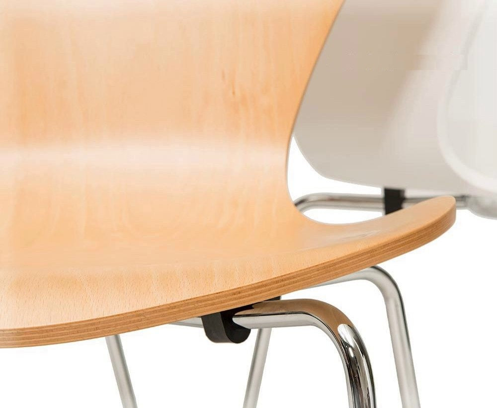 Sedia Seven con braccioli