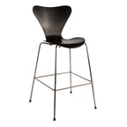 sgabello ispirato allo sgabello seven di arne jacobsen collezione fritz hansen series 7 3197
