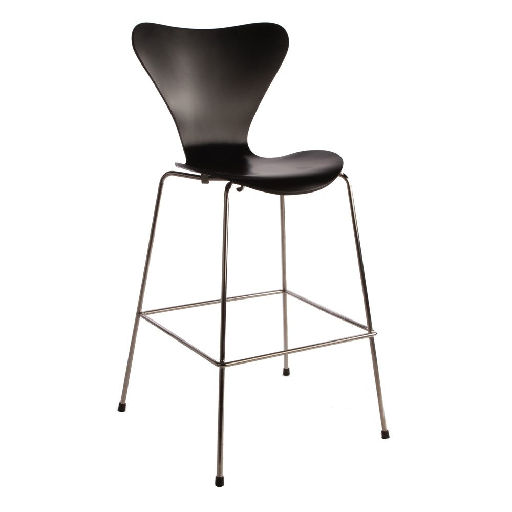 sgabello ispirato allo sgabello seven di arne jacobsen collezione fritz hansen series 7 3197